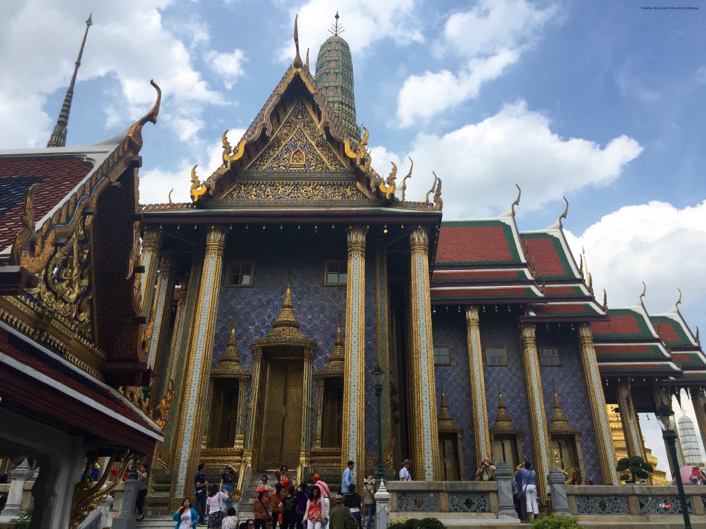A suntuosidade do Grand Palace, em Bangkok