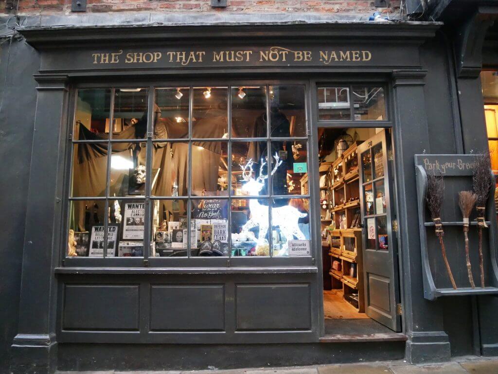 York Inglaterra Shambles Harry Potter lojas
