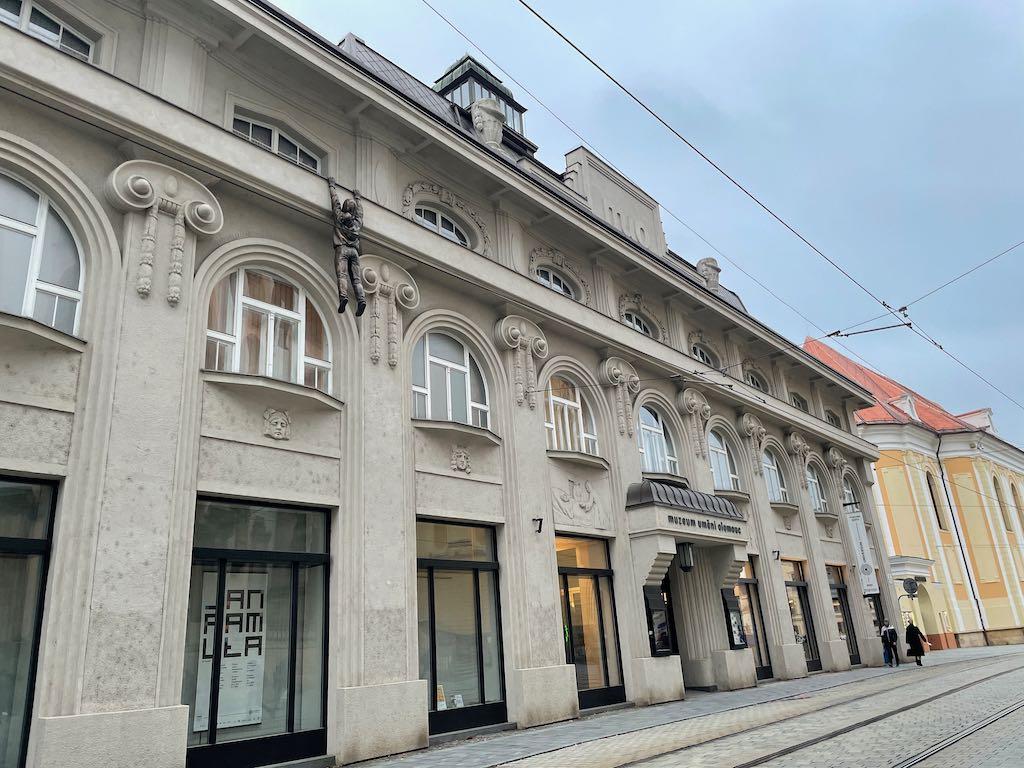Olomouc Republica tcheca Museu de Arte Moderna