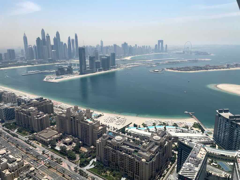 Dubai vista The View The Palm
