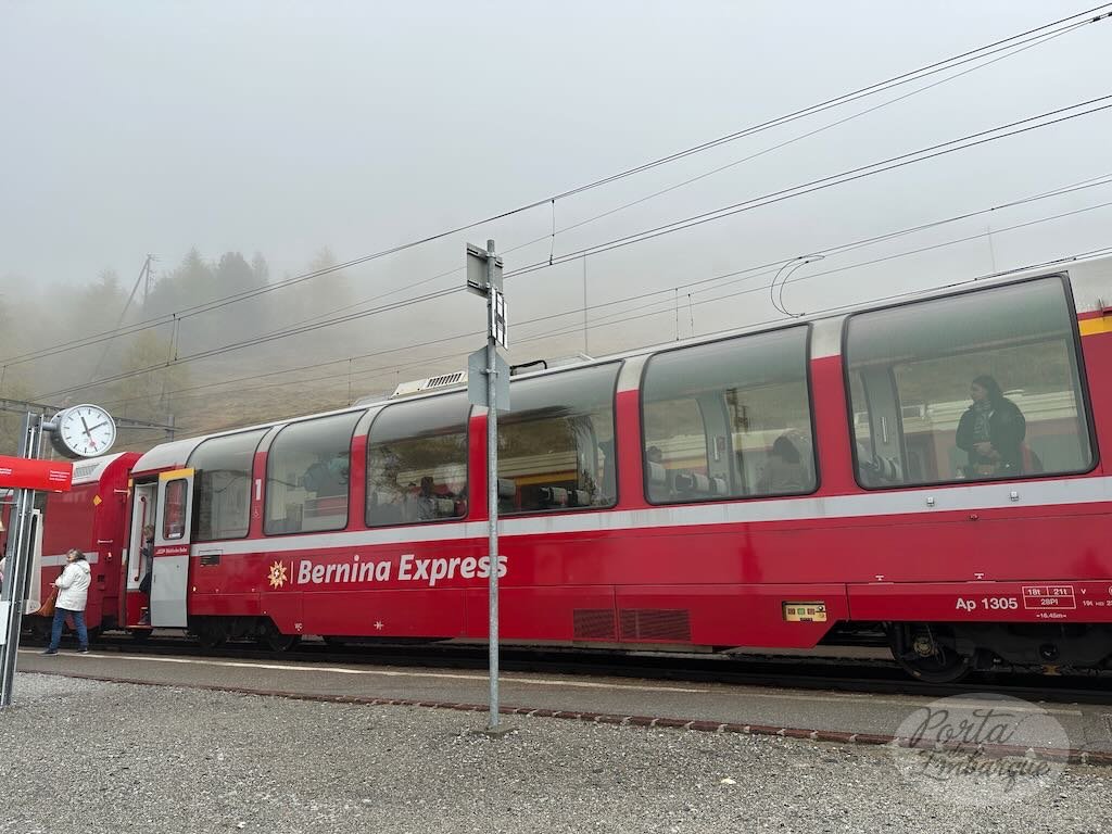 Vagao panoramico trem bernina express ()